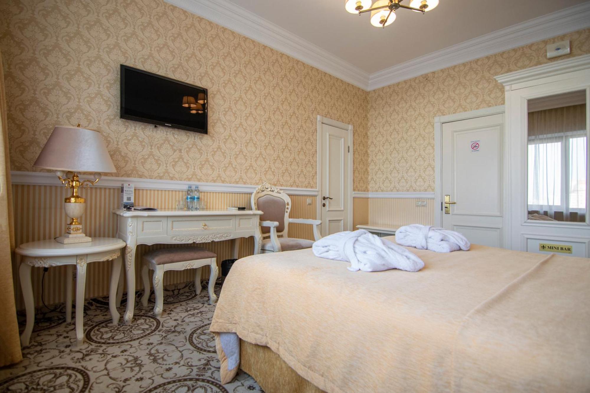 Royal Olympic Hotel Киев Экстерьер фото